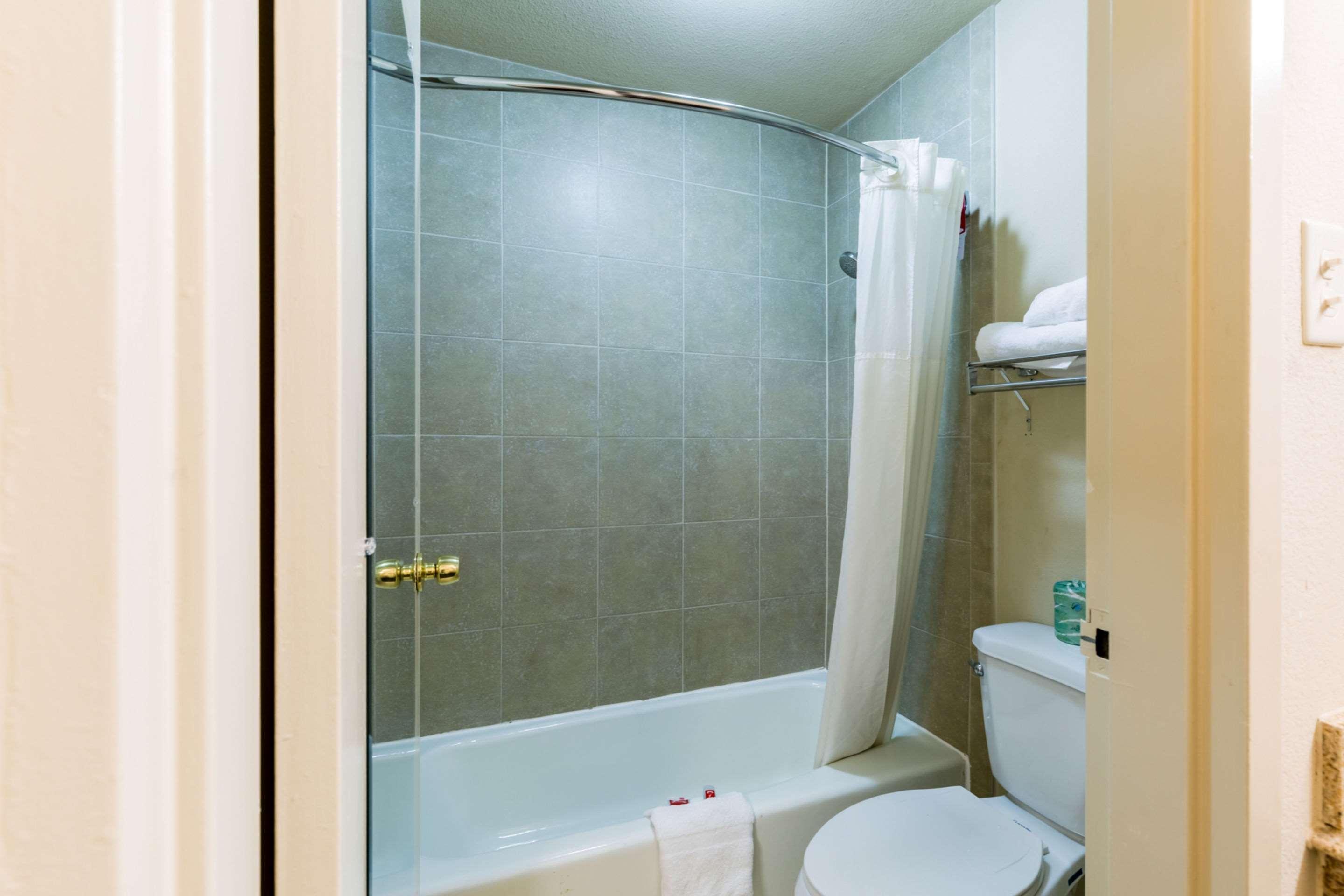 Econo Lodge Baytown Eksteriør bilde